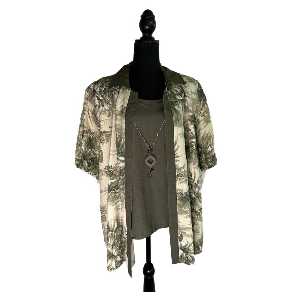 C22 Dressbarn Beige and Green Floral Print Blouse, Size 22/24